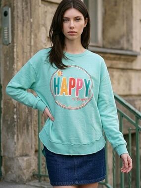 Mint 'Be Happy' Graphic Crewneck Sweatshirt - Women's Top